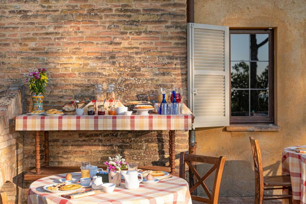 Agriturismo Le Cerque コッラッツォーネ エクステリア 写真