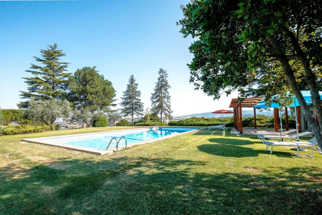 Agriturismo Le Cerque コッラッツォーネ エクステリア 写真